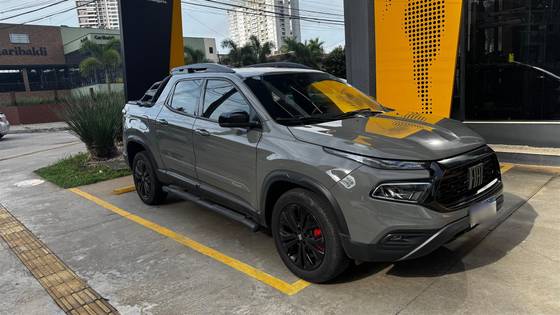 FIAT TORO 1.3 TURBO 270 FLEX VOLCANO AT6 FIAT TORO 1.3 TURBO 270 FLEX VOLCANO AT6